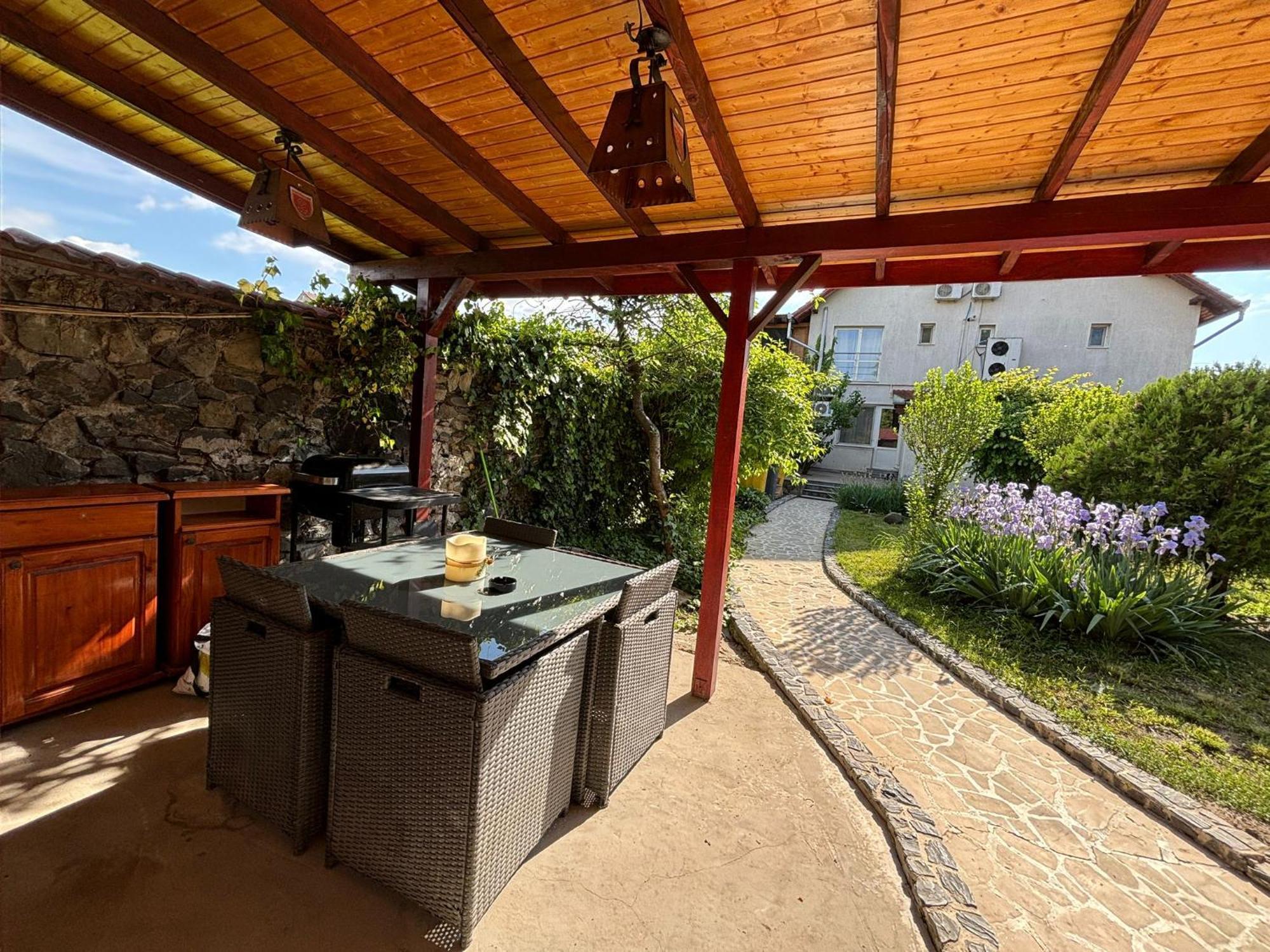 Vila Daddy Deva Exterior foto